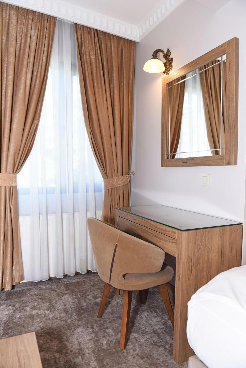 Hotel Grand Umit image
