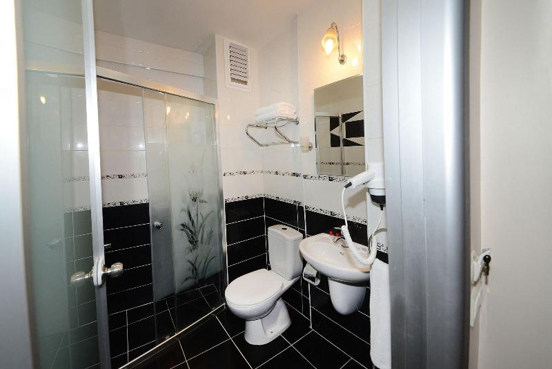Hotel Grand Umit image