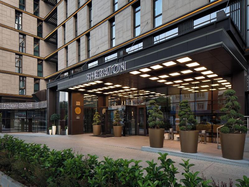 Sheraton Istanbul City Center image