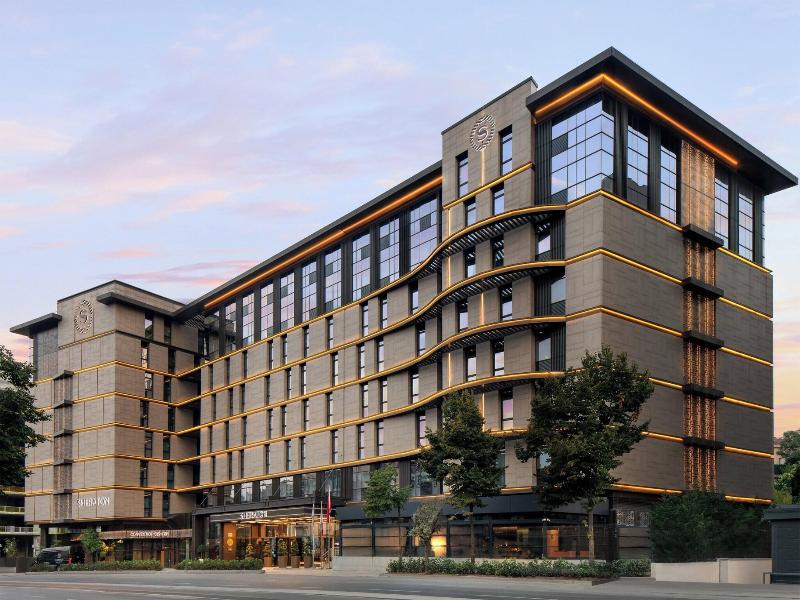 Sheraton Istanbul City Center image