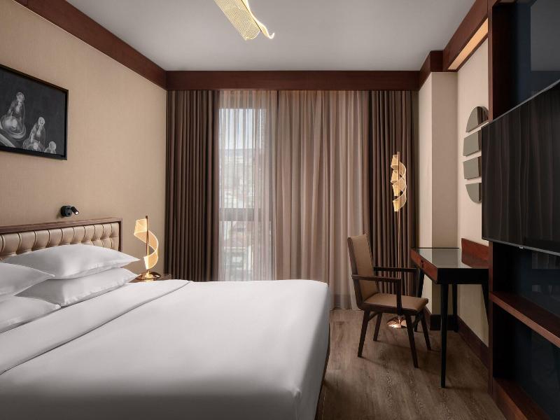 Sheraton Istanbul City Center image