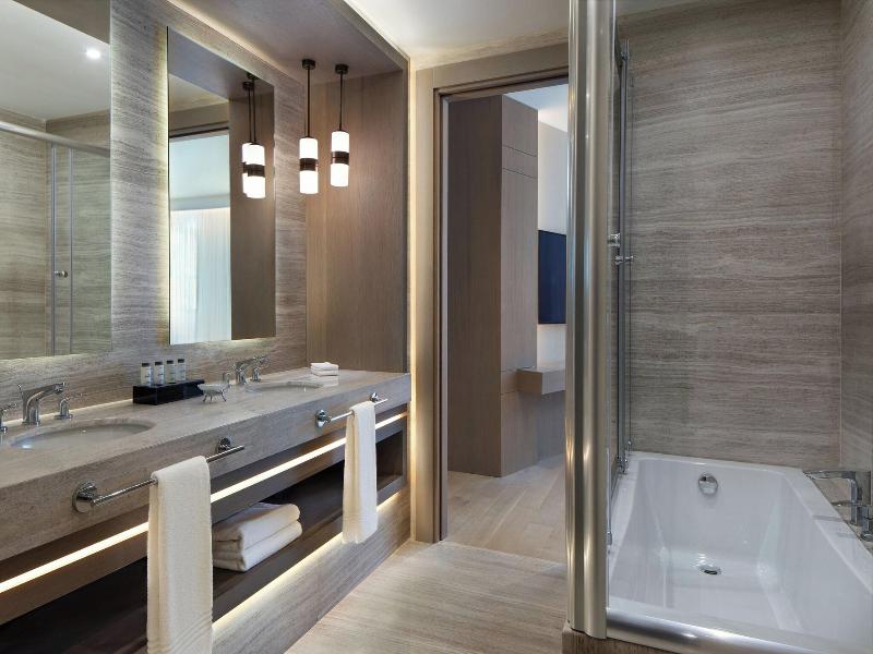 Sheraton Istanbul City Center image