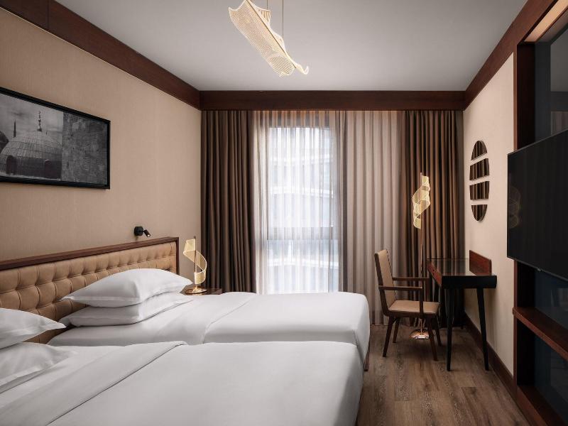 Sheraton Istanbul City Center image