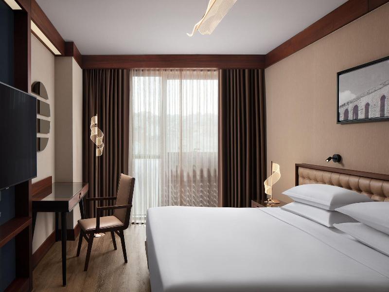 Sheraton Istanbul City Center image