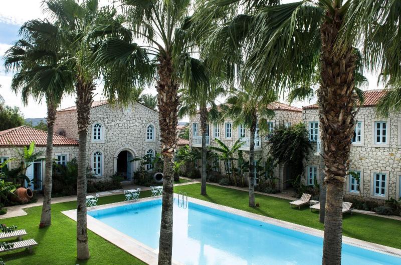 Manastir Alacati Hotel image
