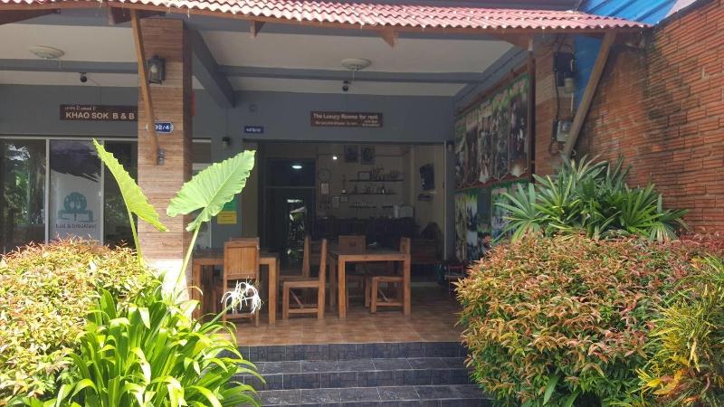 Khao Sok Bed And Breakfast — photo 4