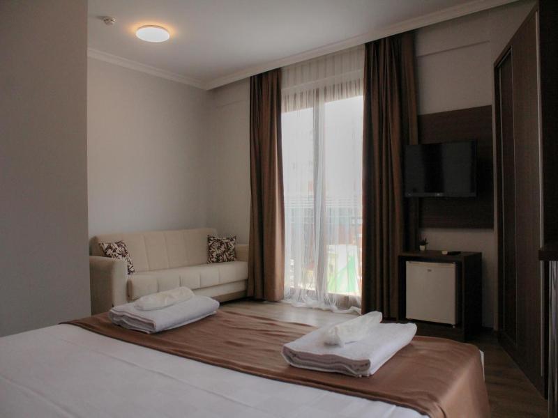 Gulluk Life Hotel image