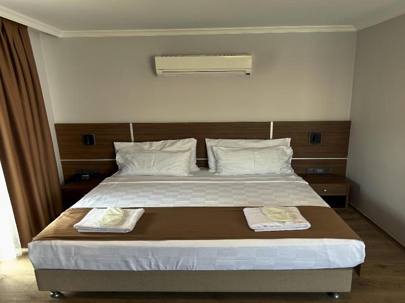 Gulluk Life Hotel image