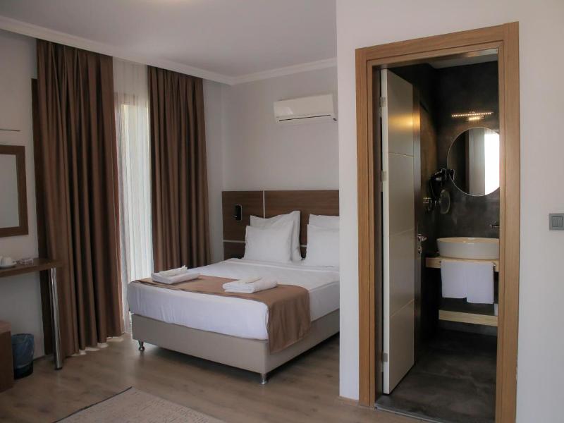 Gulluk Life Hotel image