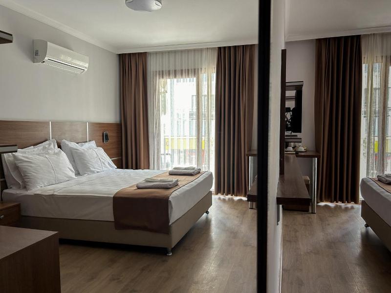Gulluk Life Hotel image