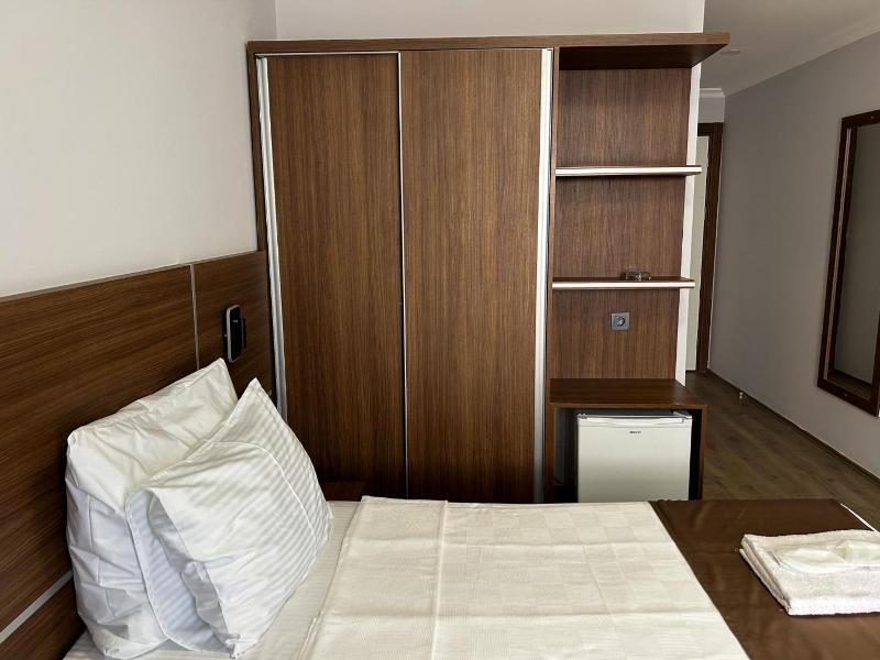 Gulluk Life Hotel image