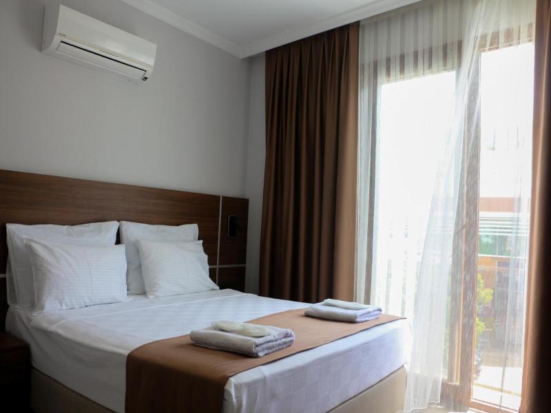 Gulluk Life Hotel image