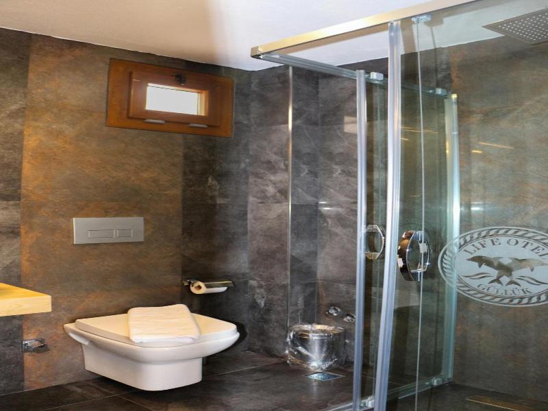 Gulluk Life Hotel image
