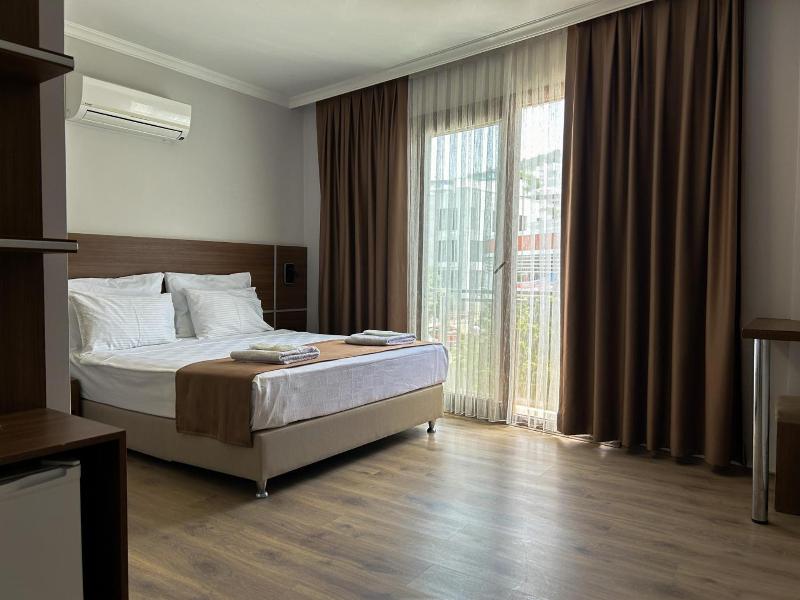Gulluk Life Hotel image