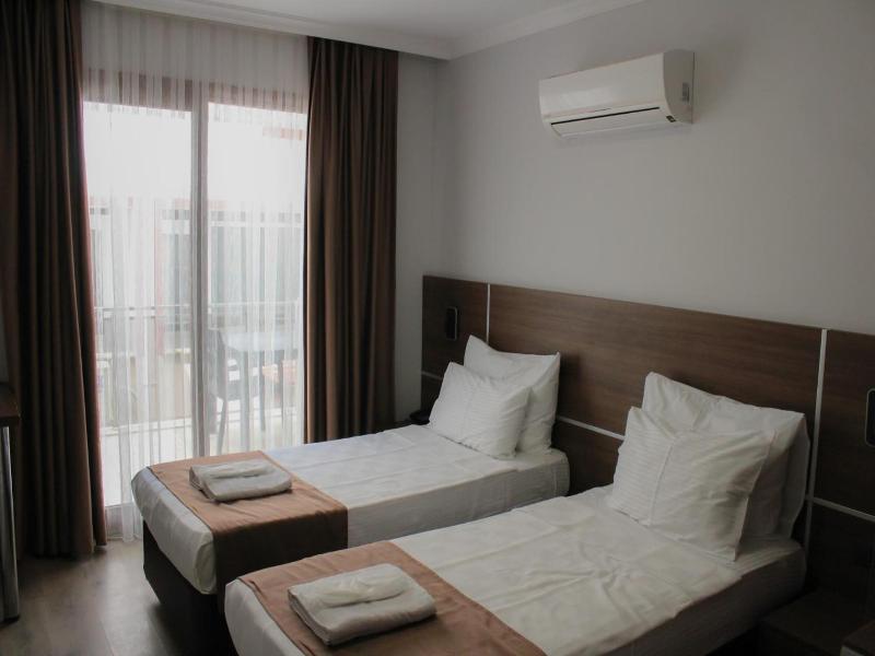 Gulluk Life Hotel image