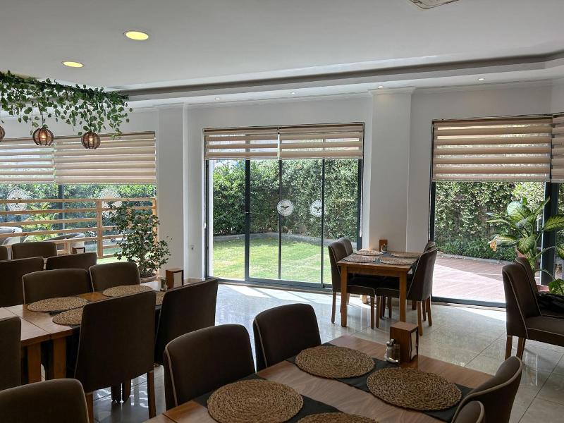 Gulluk Life Hotel image