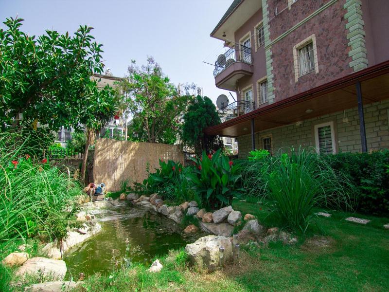 Kampus Pansiyon image