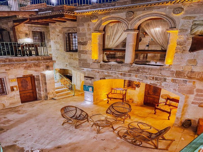 Charming Cave Hotel image