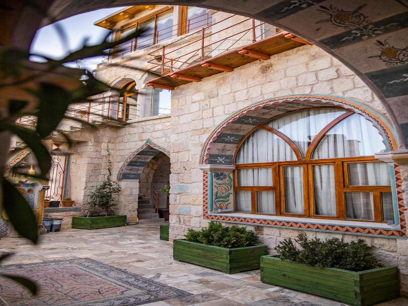 Charming Cave Hotel image