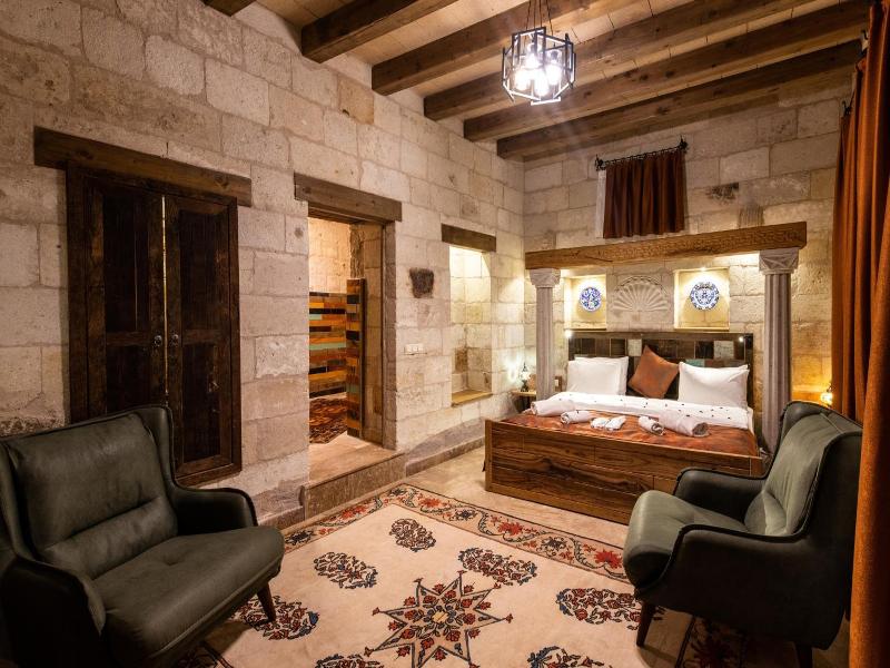 Charming Cave Hotel image