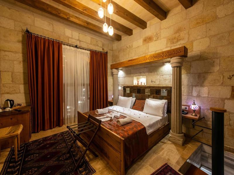 Charming Cave Hotel image