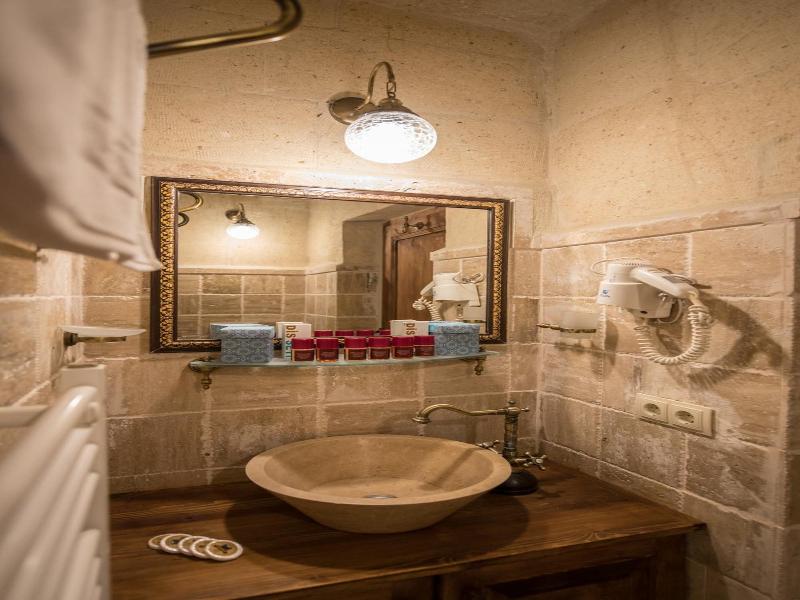 Charming Cave Hotel image
