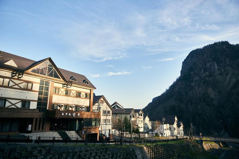 Hotel Kumoi image