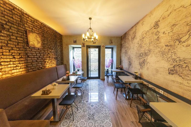 Royal Taksim Suites image