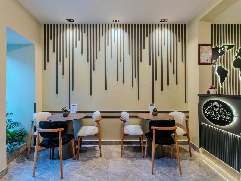 Royal Taksim Suites image