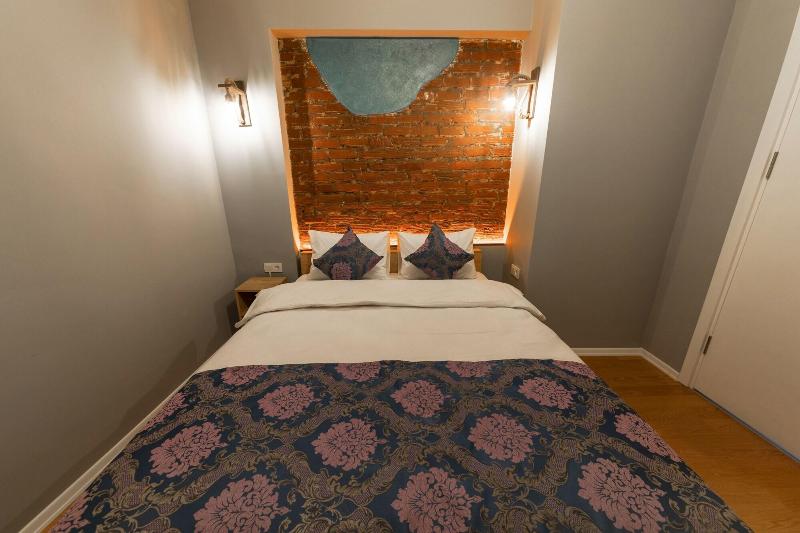 Royal Taksim Suites image