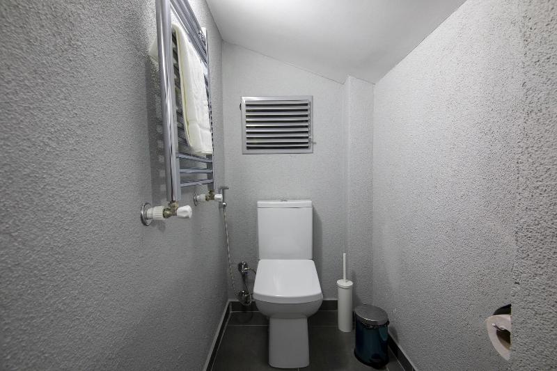 Royal Taksim Suites image