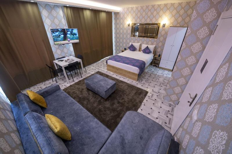 Royal Taksim Suites image