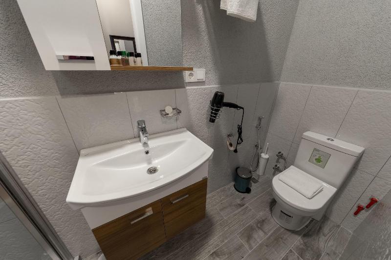 Royal Taksim Suites image