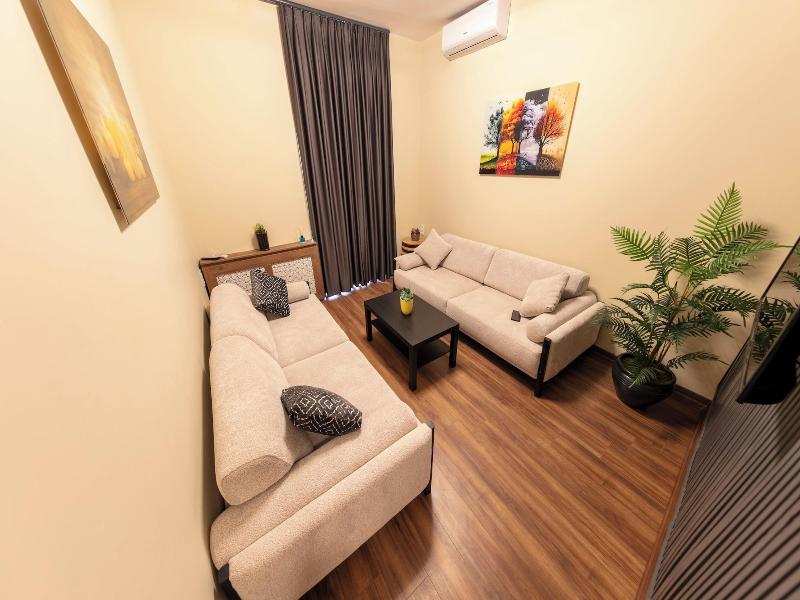 Royal Taksim Suites image