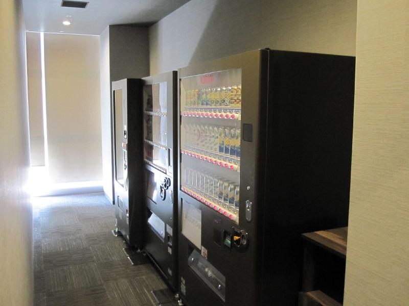 Bizcourt Cabin Susukino - Caters to Men image