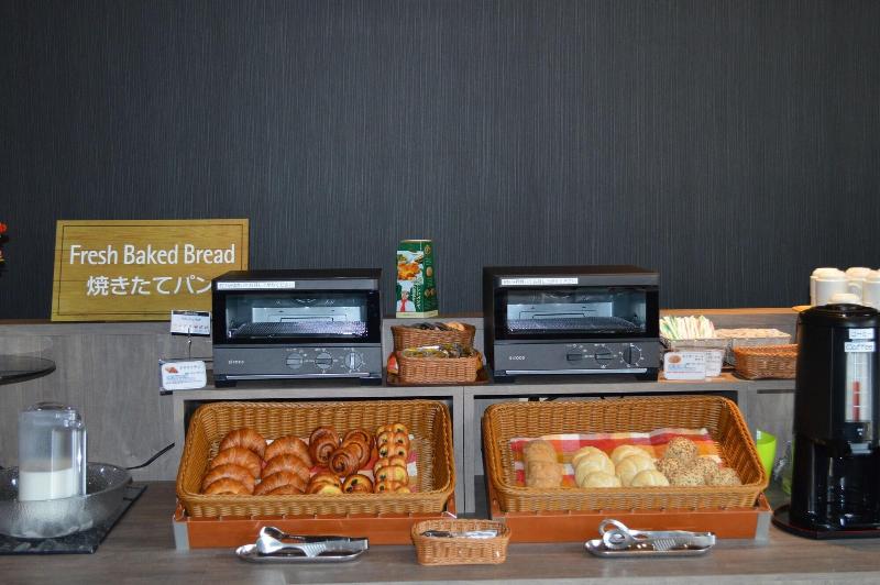 Bizcourt Cabin Susukino - Caters to Men image