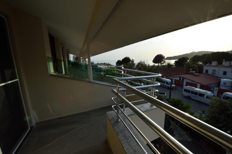 Seyir Beach Hotel image
