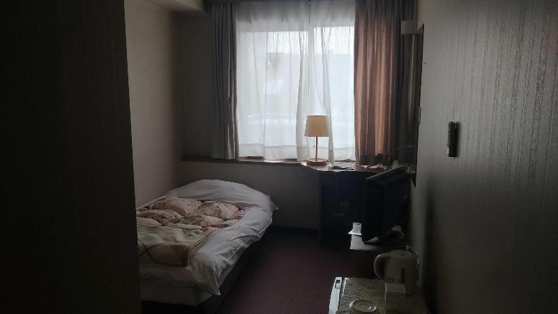 Oyo Business Hotel R Side Kanazawa image