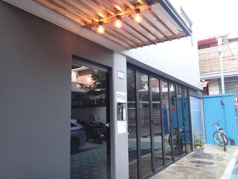 Sunny Hill Hostel Hongdae image