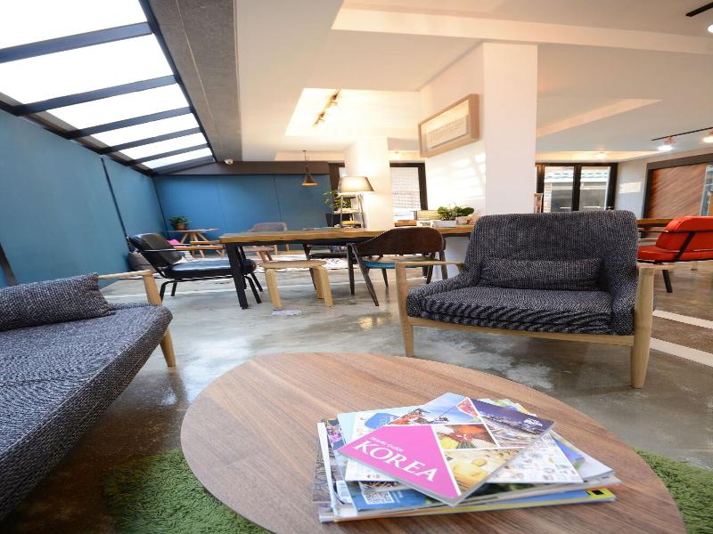 Sunny Hill Hostel Hongdae image