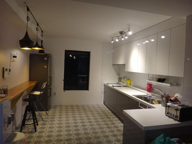 Sunny Hill Hostel Hongdae image