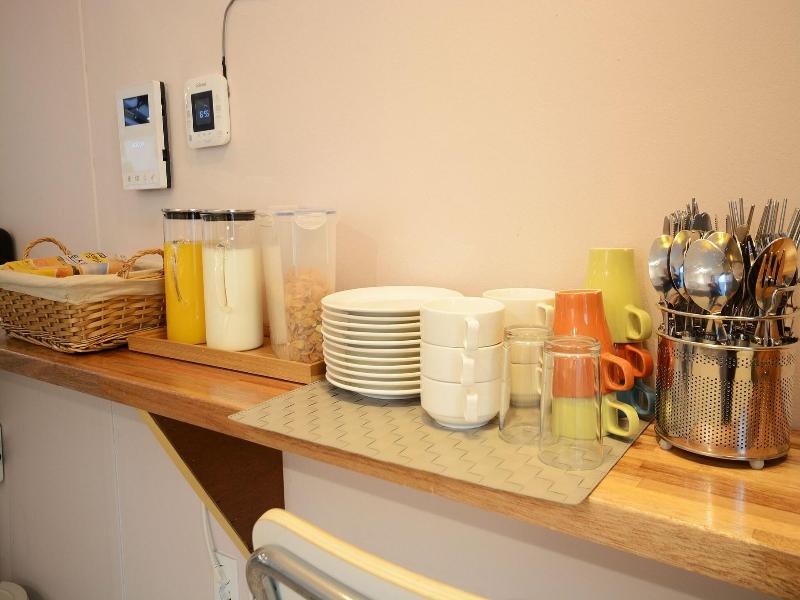 Sunny Hill Hostel Hongdae image