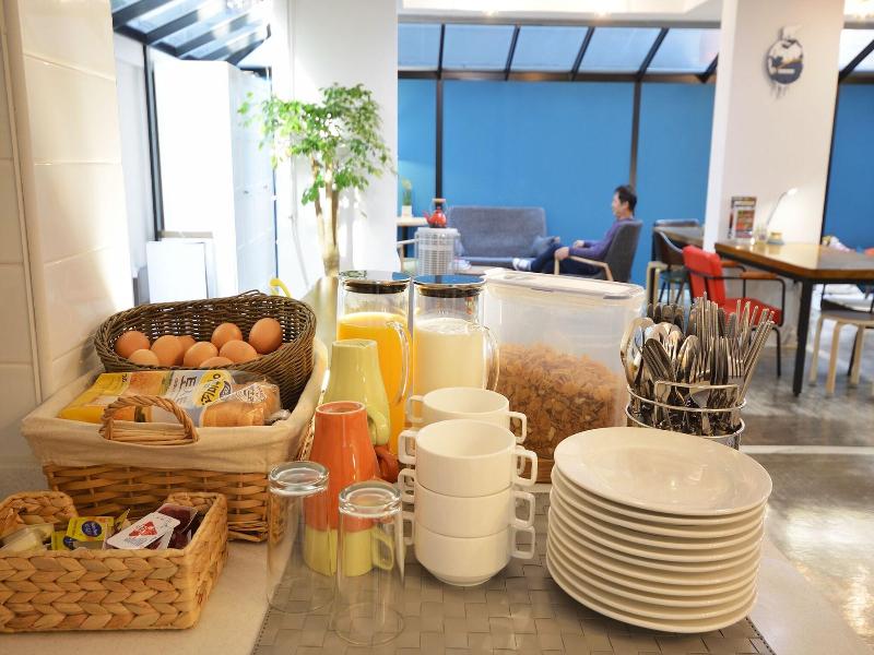 Sunny Hill Hostel Hongdae image