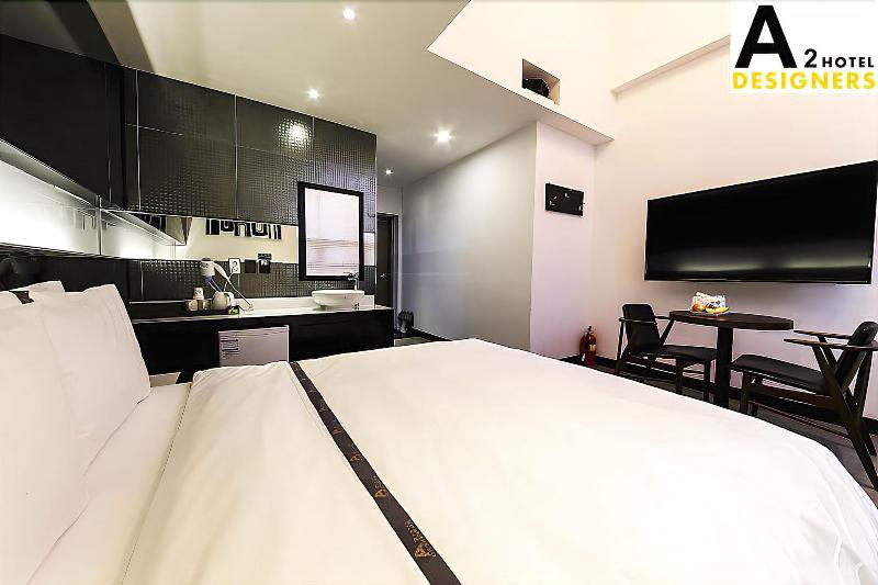 A2 Hotel Designers image