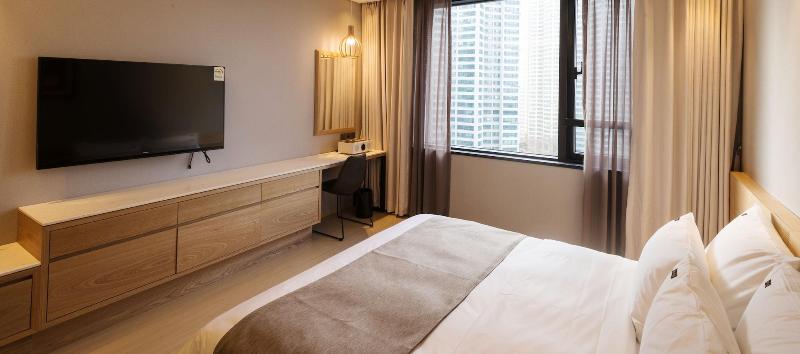 Gloucester Hotel Cheongju image