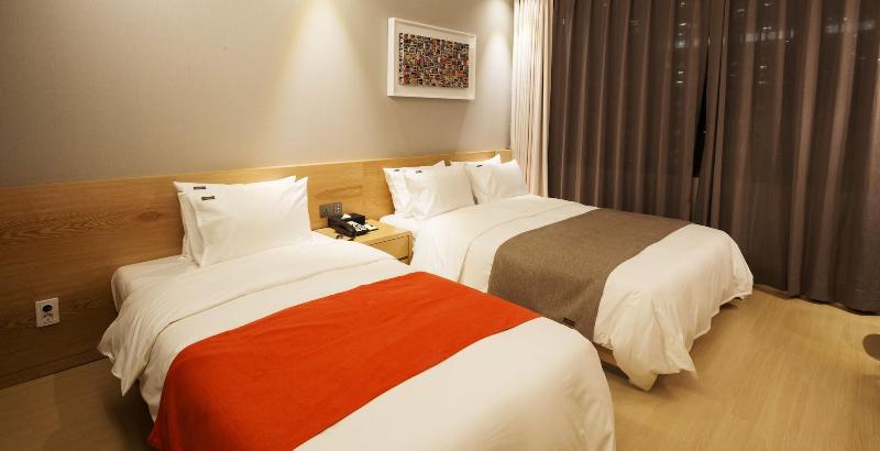 Gloucester Hotel Cheongju image