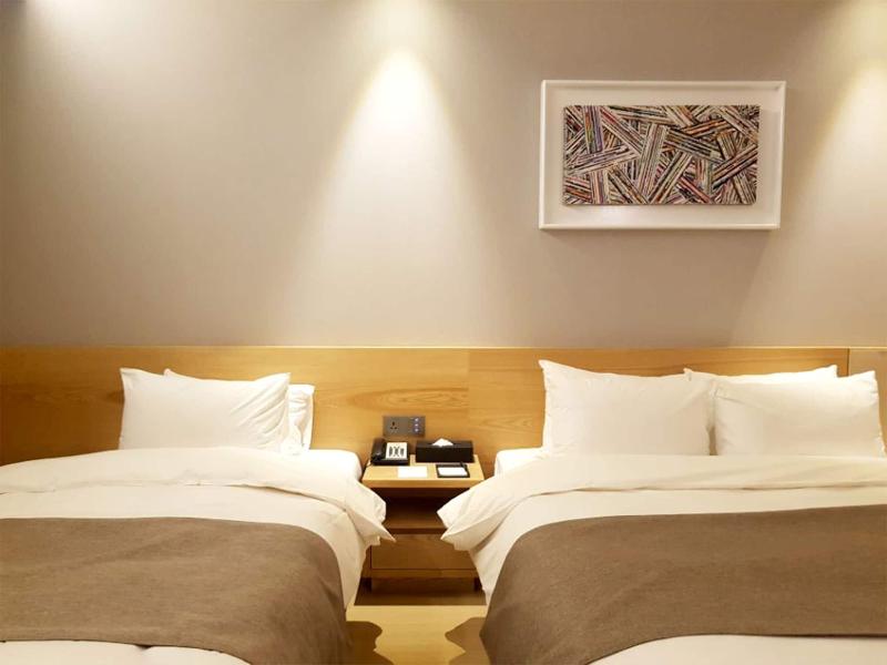 Gloucester Hotel Cheongju image