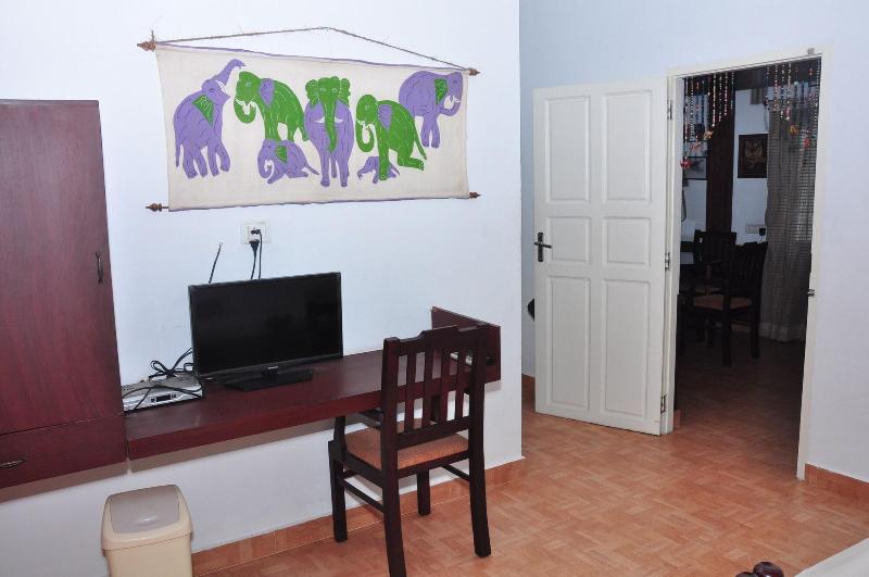 Reds Residency - Homestay image