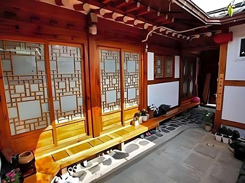 Inwoo House image