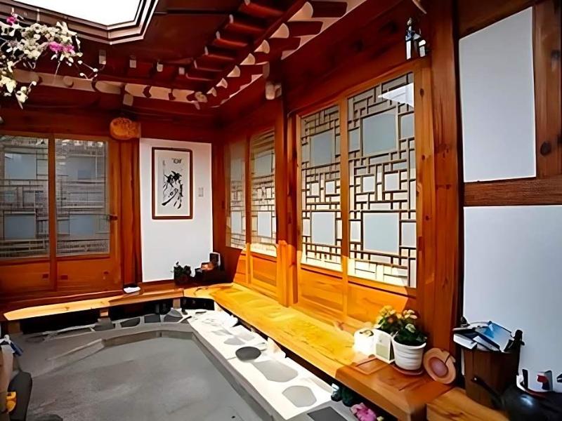 Inwoo House image